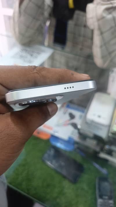 tecno spark go 1