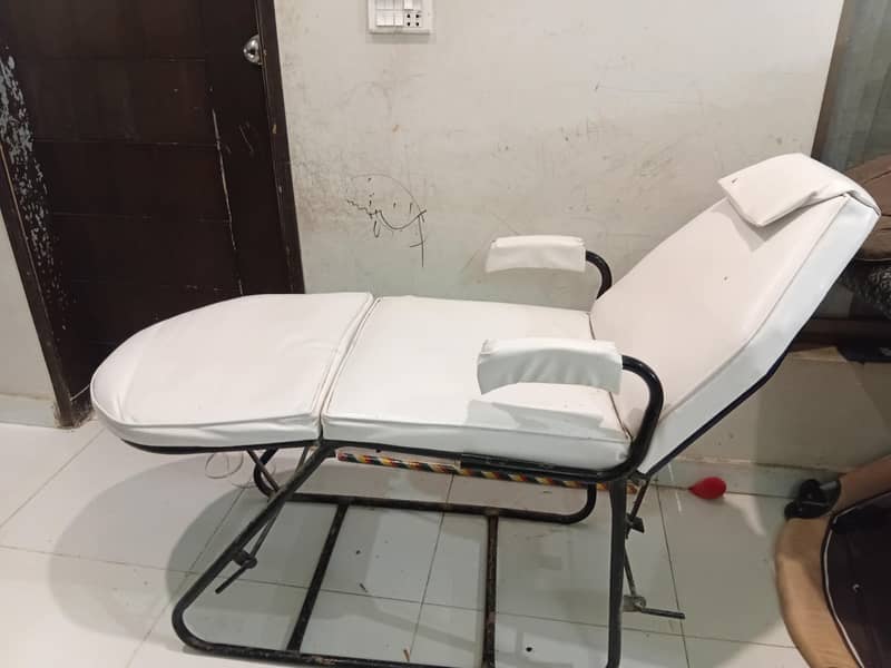 facial bed 1