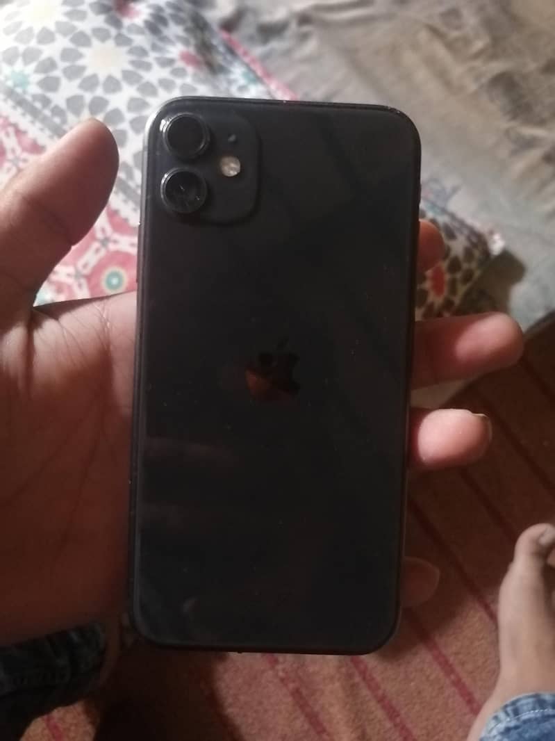 Apple iPhone 11 0