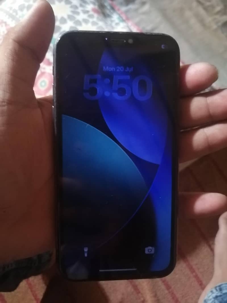 Apple iPhone 11 2