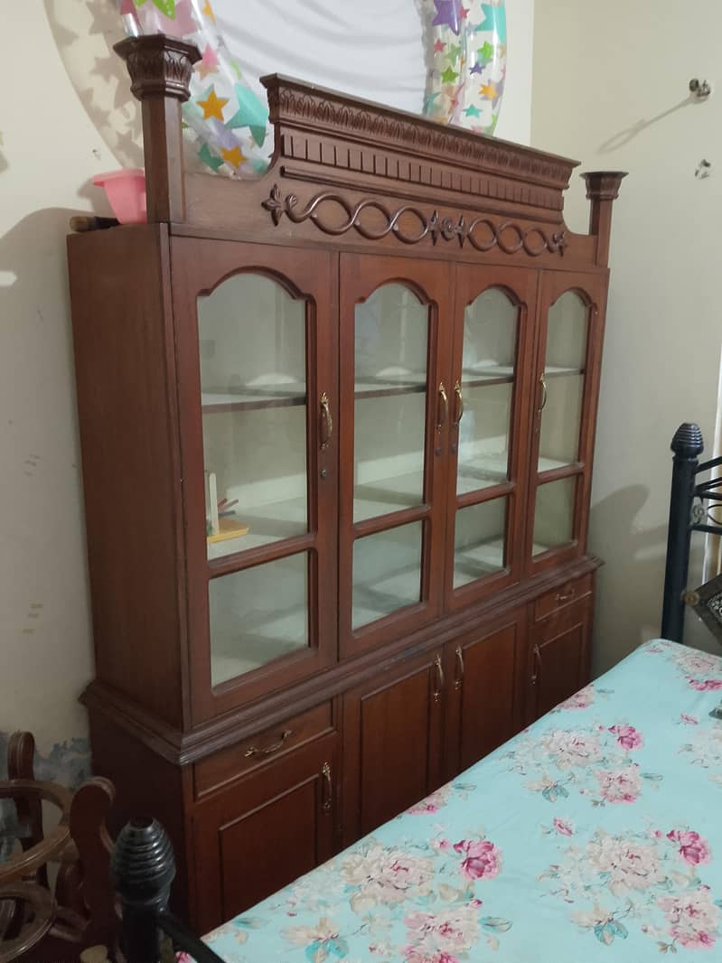 Showcases 1