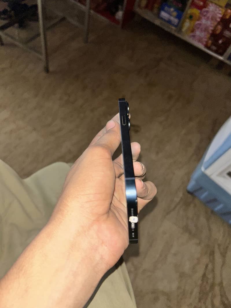 Apple iPhone 14 1