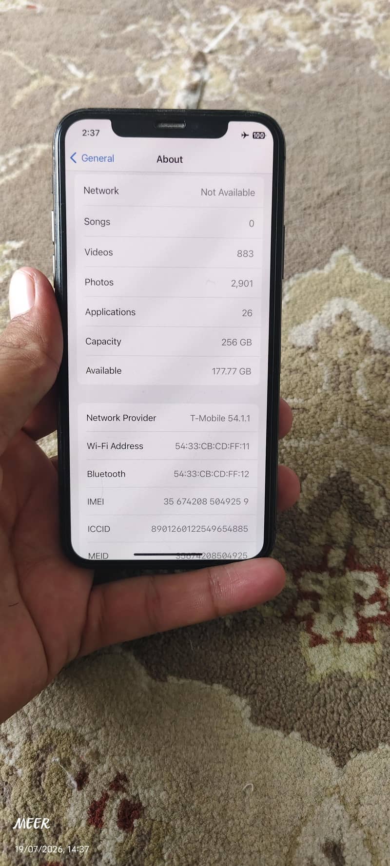 Apple iPhone X 4