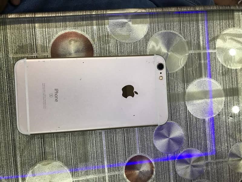 Apple iPhone 6S Plus 1
