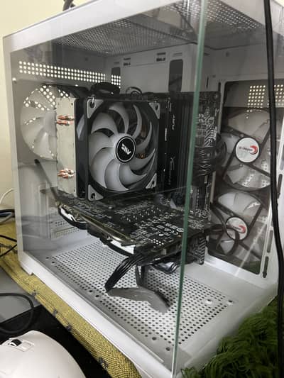 GAMING PC FOR SALE NEGOTIABLE