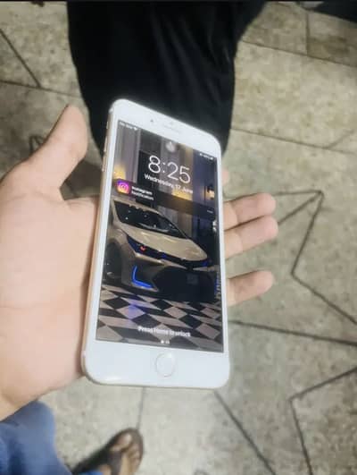 7plus 128gb 10by10