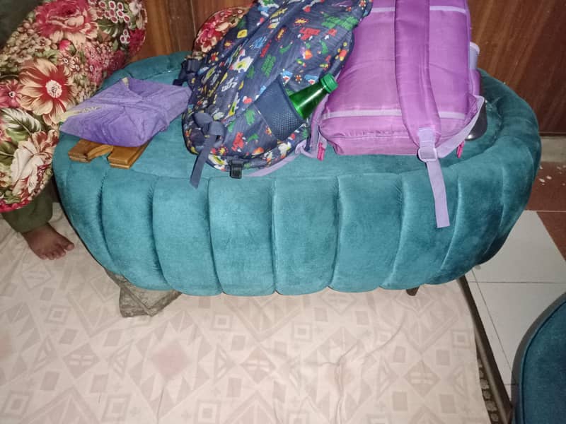 sofa set 0
