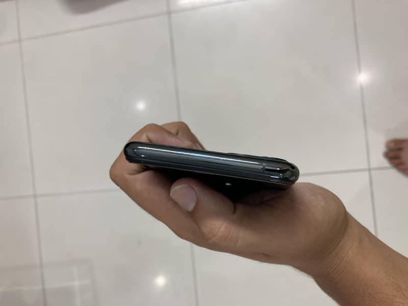 Iphone 11 pro max 3