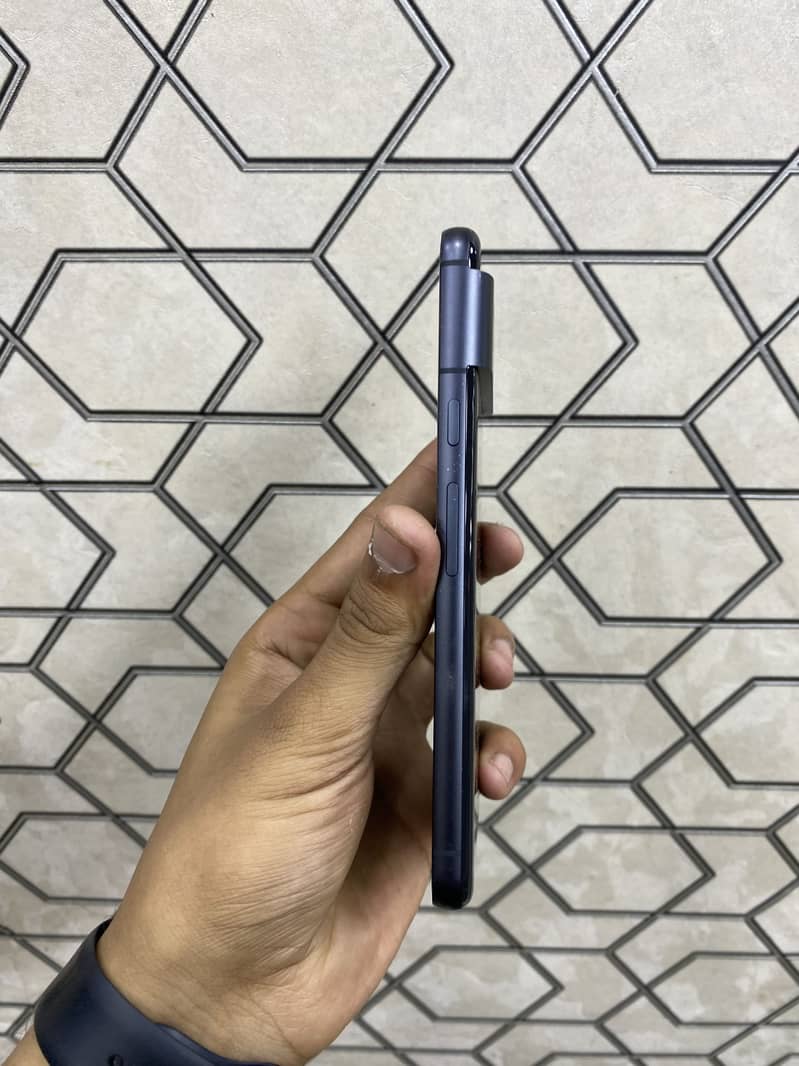 Google Pixel 8 3