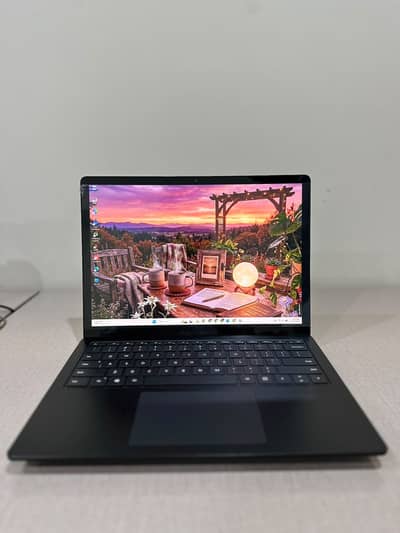 Microsoft Surface 4 Core i5 11Gen