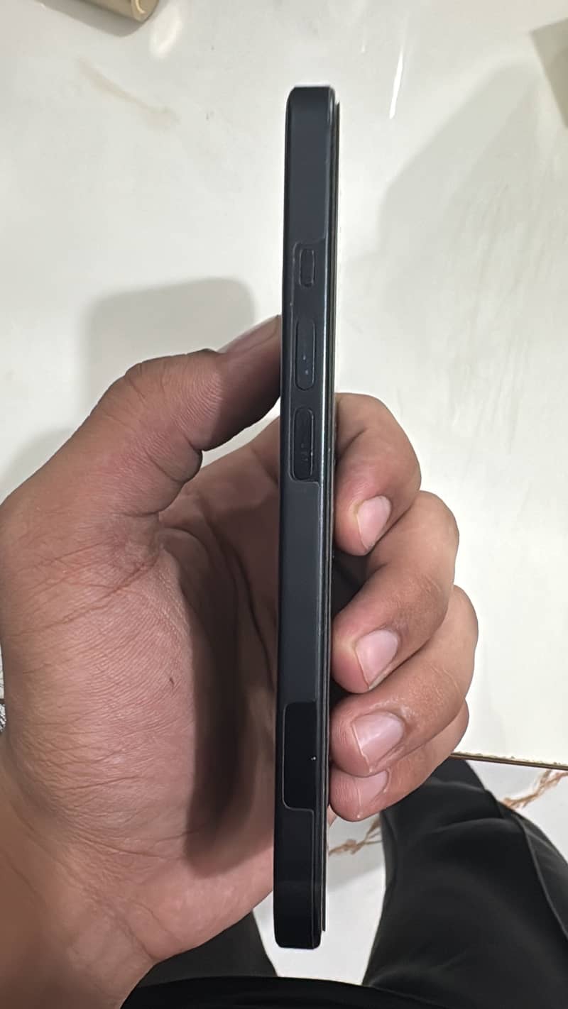 Apple iPhone 15 1