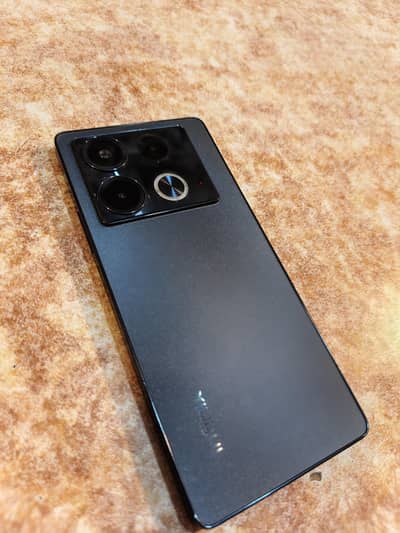Infinix Note 40