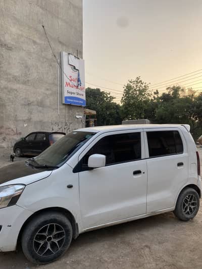 Suzuki Wagon R 2022  vxl (03234769821)