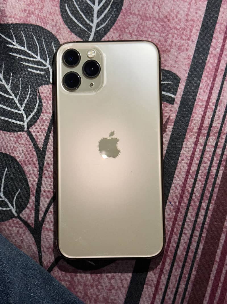 iPhone 11 Pro 1