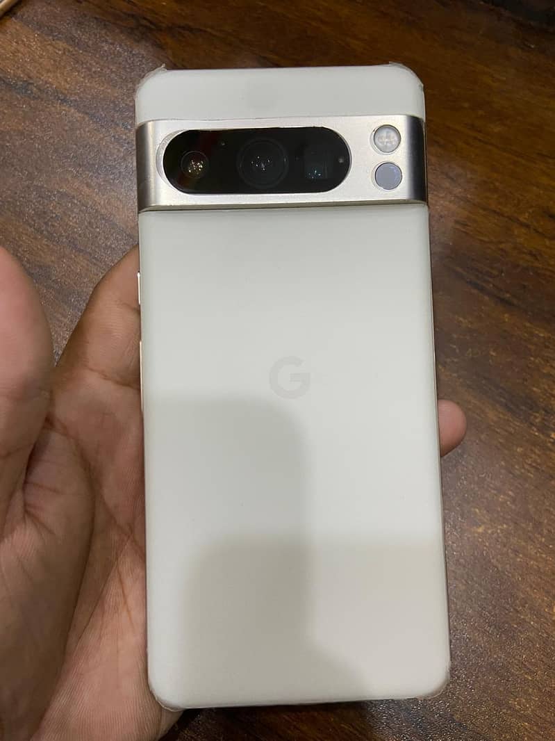 Google Pixel 8 Pro 0