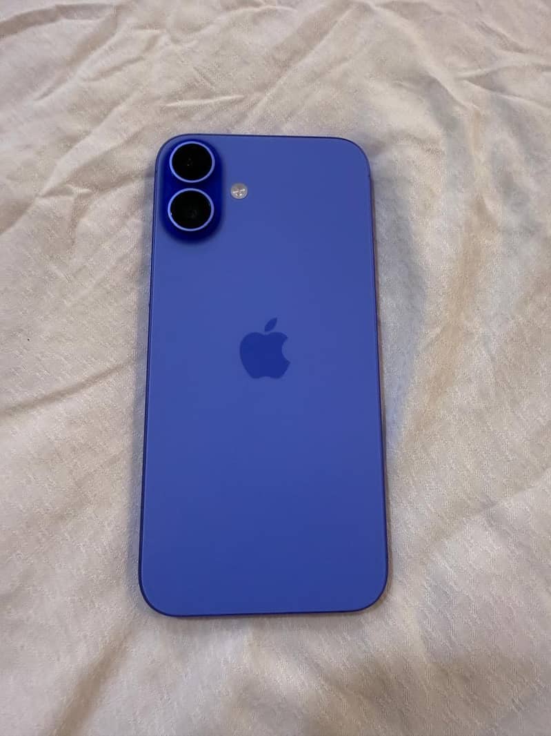 Apple iPhone 16 Plus 6