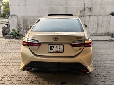 Toyota Altis Grande 2015