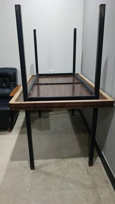 Office Tables/Home use Tables