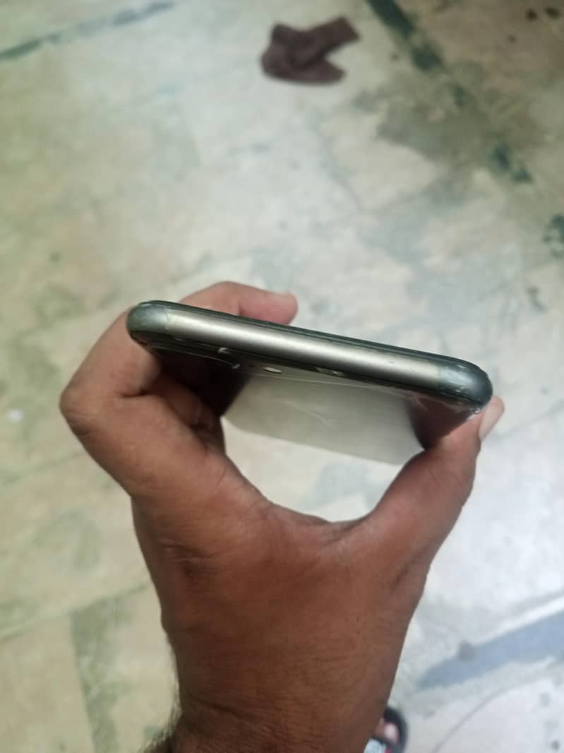 Apple iPhone 8 Plus 03238861053 4