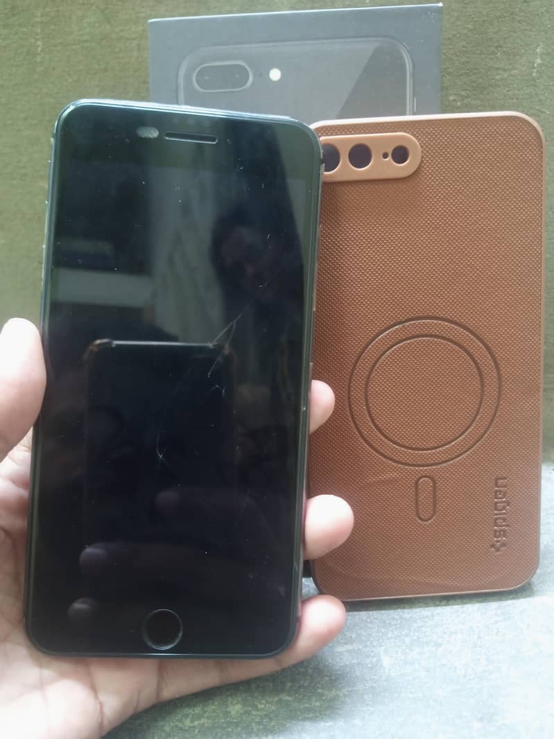 Apple iPhone 8 Plus 03238861053 8