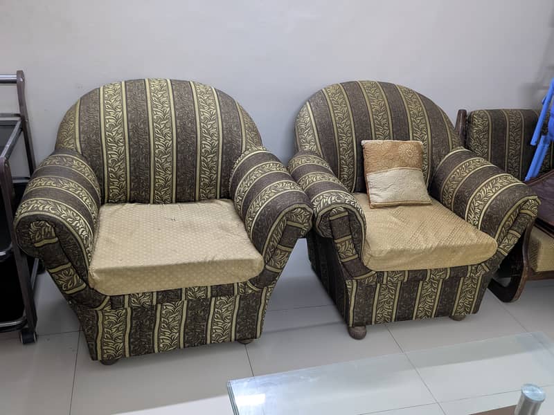 5+5 seater sofa 5