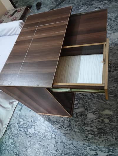 Computer Table