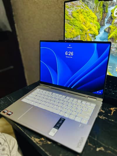 Lenovo - Yoga 7 2-in-1, 2 months used, perfect for AI work.