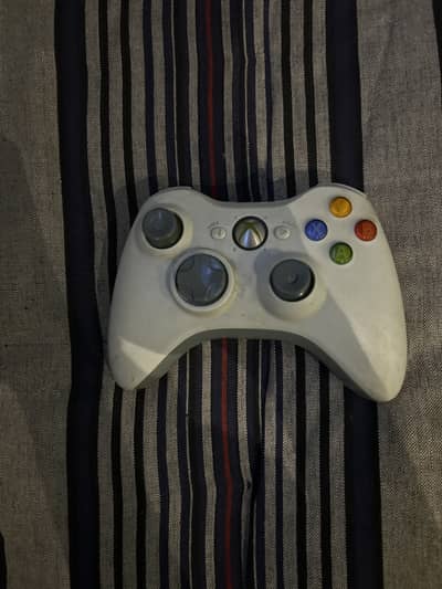 Xbox 360 Wireless Controller White color