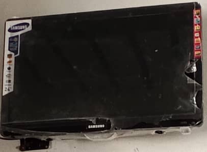 LED 24 inch new hai 1 week phly new li thi