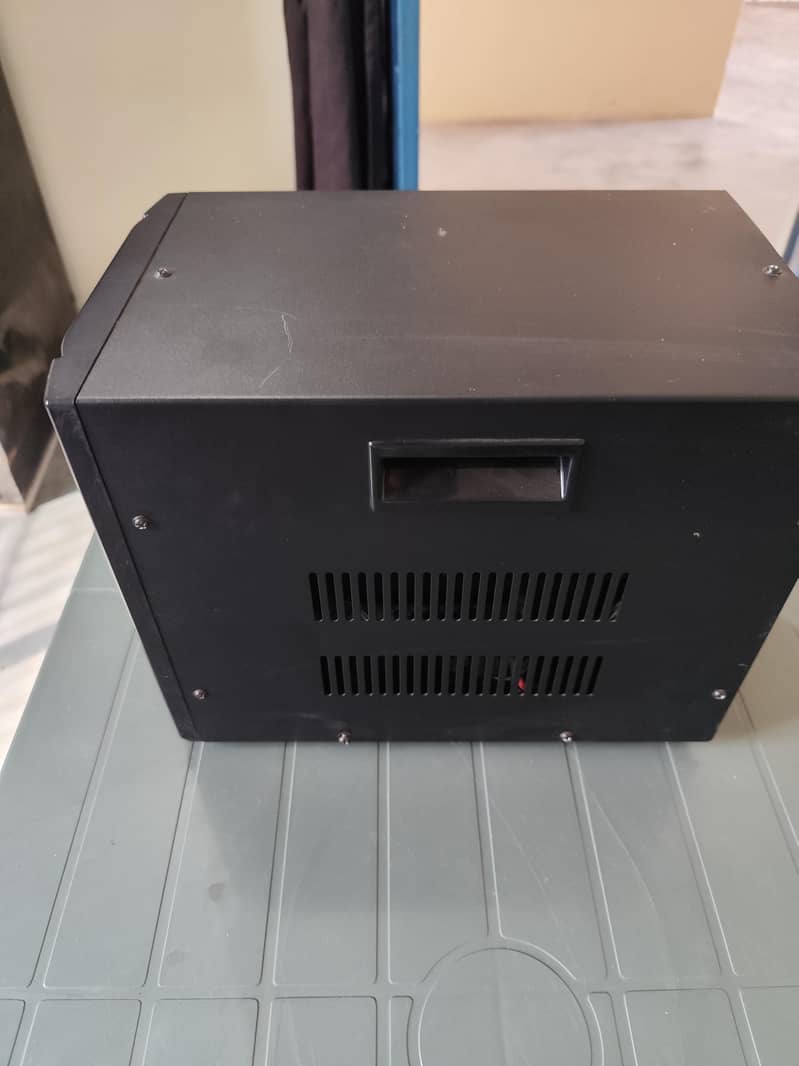 stabilizer Automatic voltage regulator single phase 5000VA 4