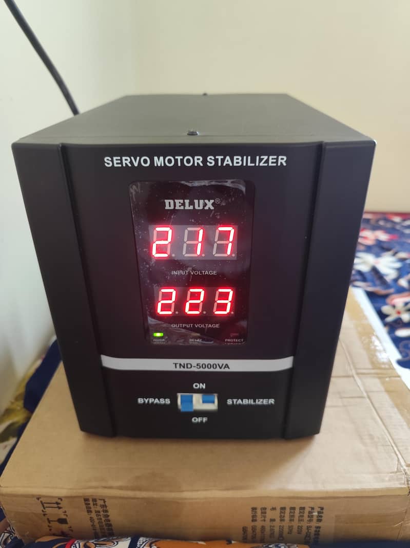 stabilizer Automatic voltage regulator single phase 5000VA 6