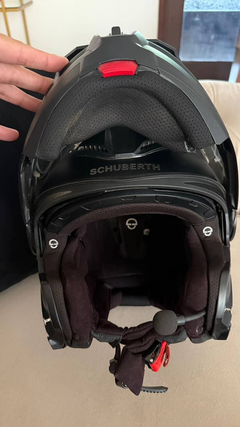 Schuberth E1 Matt Black 2