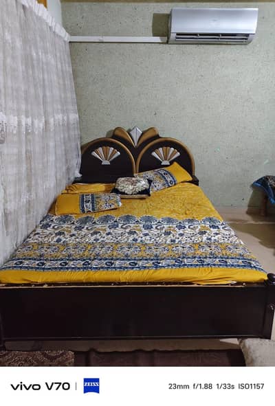 Malik missan wood work