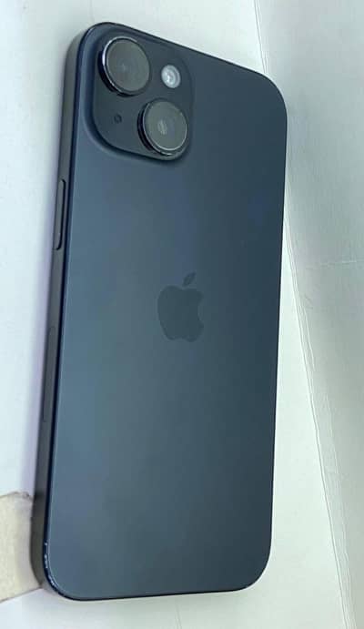 Apple iPhone 15