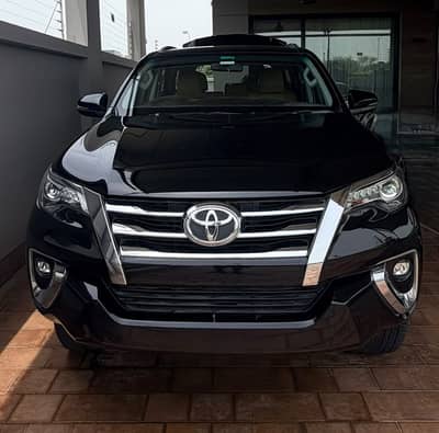 Toyota Fortuner 2.8 Sigma 4 2019| Islamabad Registered | Single Owner
