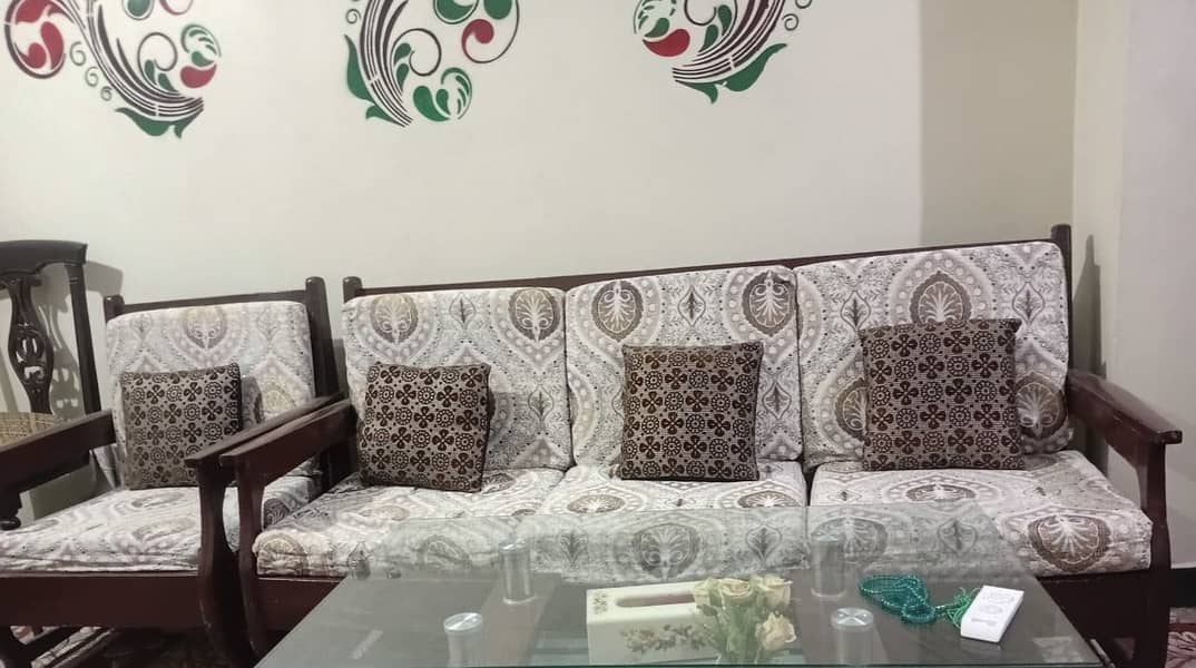 5 Seater Sofa Set 0