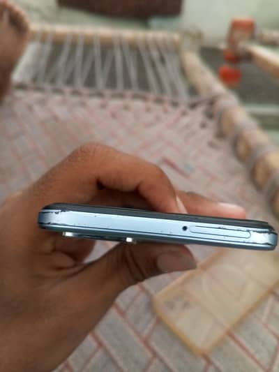 Vivo Y33s 8/128