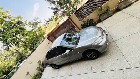 Honda Civic EXi 2005