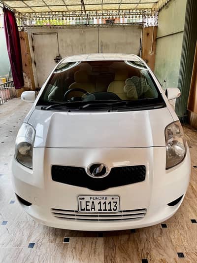 Toyota Vitz 2006