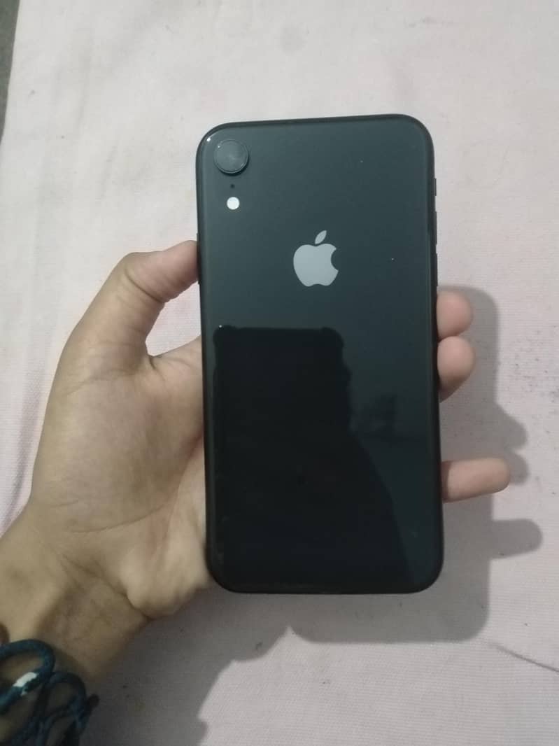 Apple iPhone XR 0
