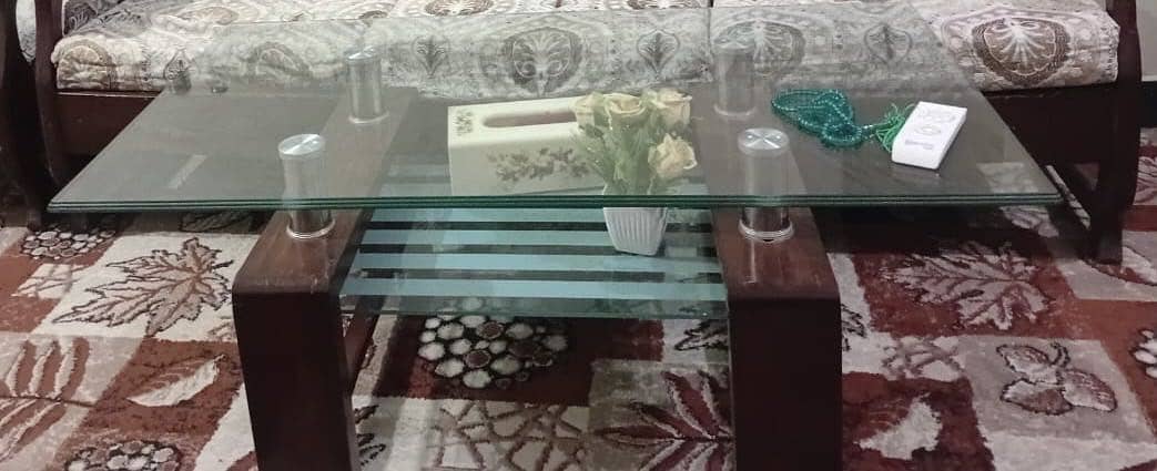 5 Seater Sofa Set & Table 3