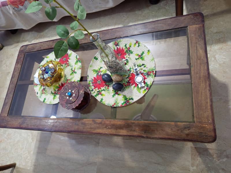 center table 2 saide table 0