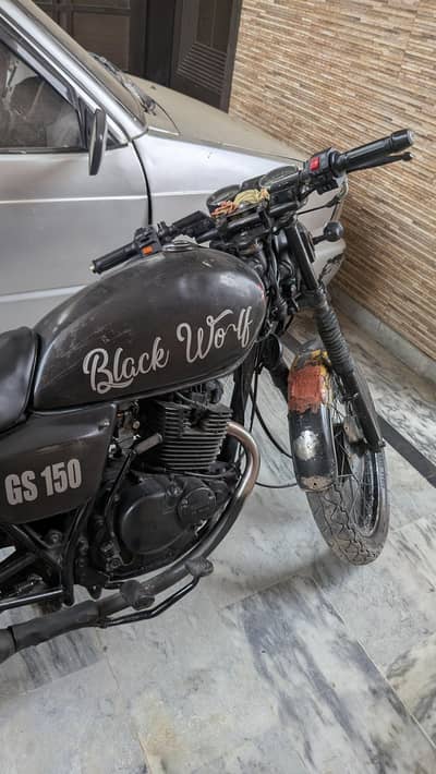 Suzuki gs 150