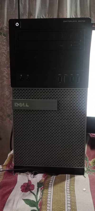 Dell Optiplex 7010 tower |   core i5 3Gen   |   12gb Ram  |    SSd+HHd