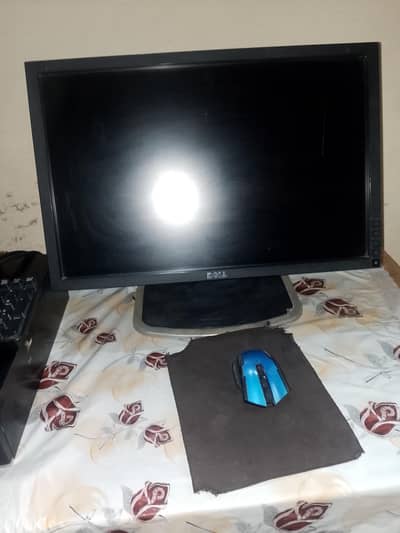 Dell LCD monitor for sale