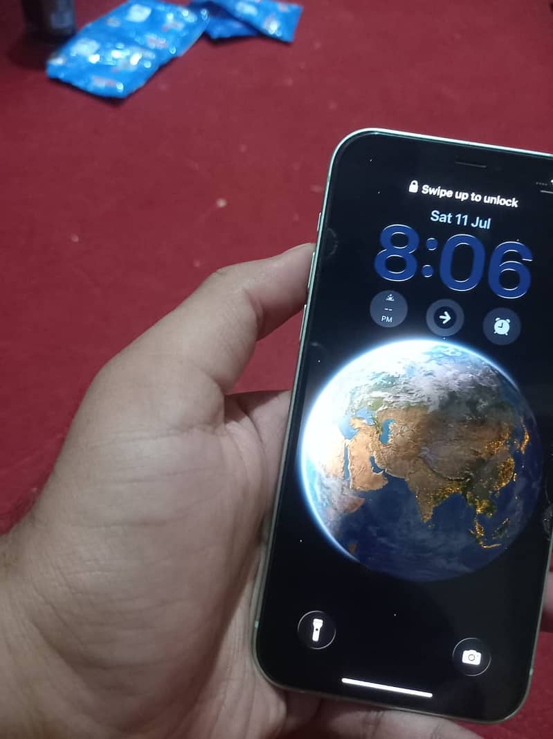 Apple iPhone 12 2