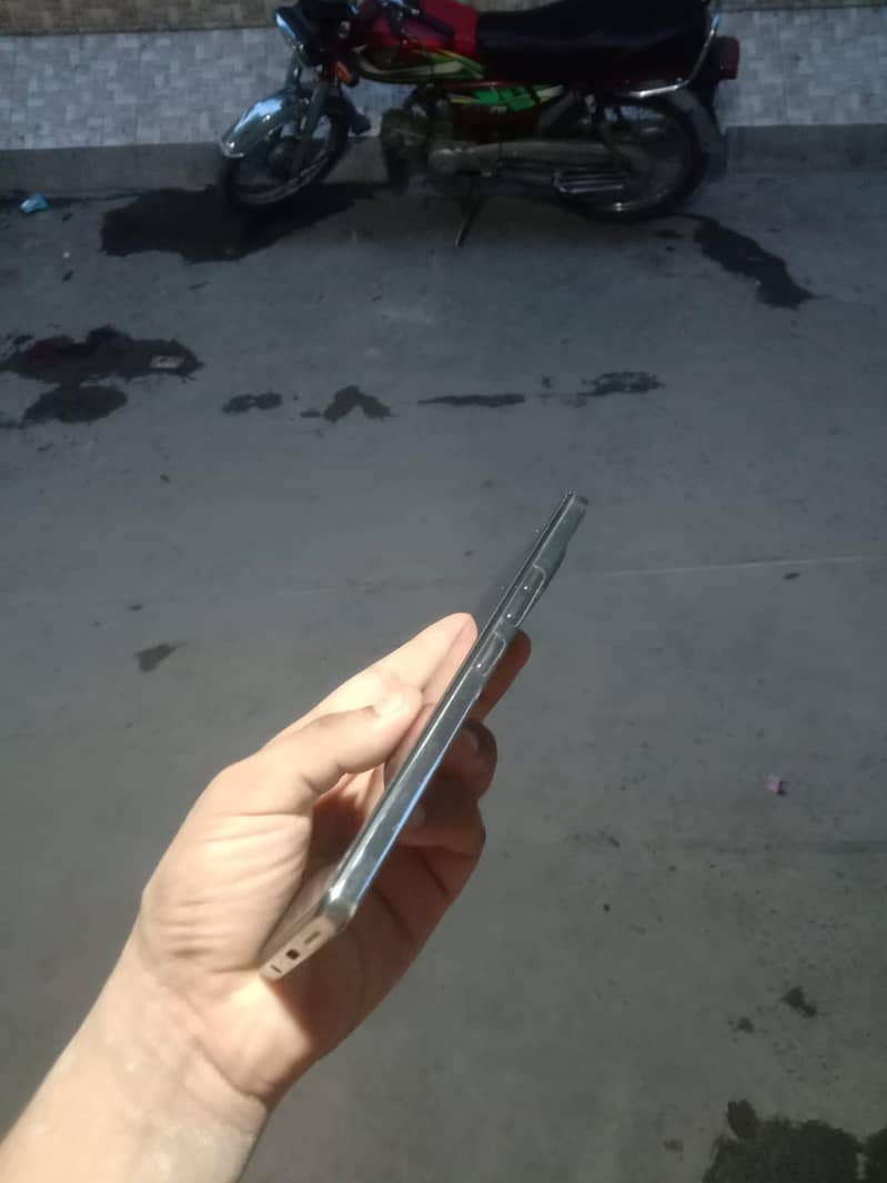 Tecno CAMON 40 3
