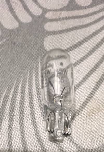  100% Original Car Cabin 3-Bulb Light New!