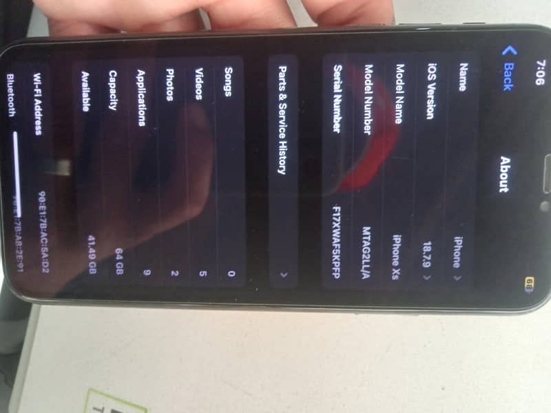 Apple iPhone XS 7