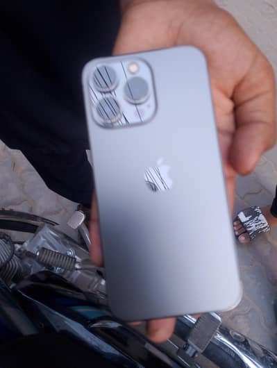 Apple iPhone 13 Pro